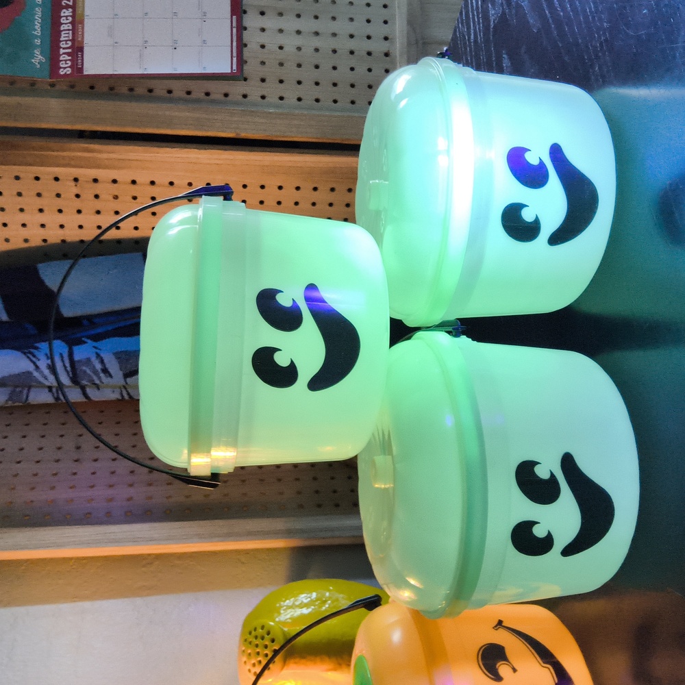 VTG McDonald's Halloween Pumpkin Party Buckets - Picture 9 of 12